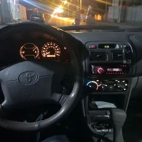 Toyota Corolla 2000