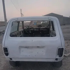 Lada Niva 1981