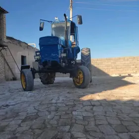 MTZ T-28 2005