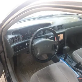Toyota Camry 1997