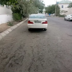 Toyota Avalon 2000