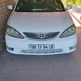 Toyota Camry 2005