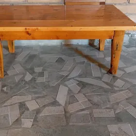 стол