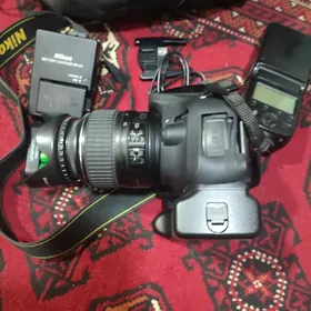 NikonD52