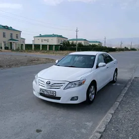 Toyota Camry 2010