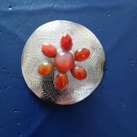 Brosga gyzyl yantar gşly gadym