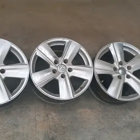 leksus R16 lyk disga
