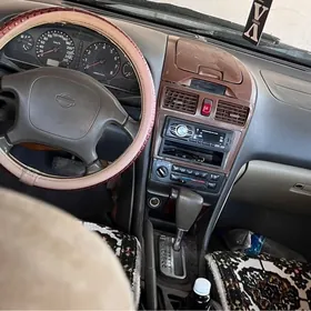 Nissan Maxima 2000