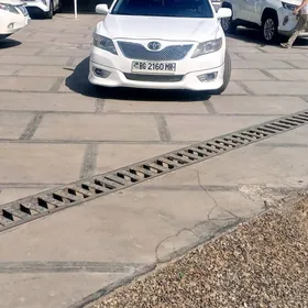 Toyota Camry 2010