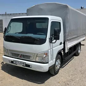 Mitsubishi Canter 2013