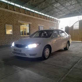 Toyota Camry 2005