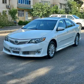 Toyota Camry 2013