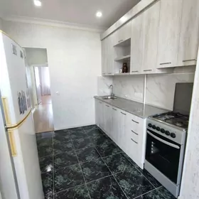 Мир 1 2этаж 3 комнаты 75м²