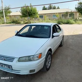 Toyota Camry 1998
