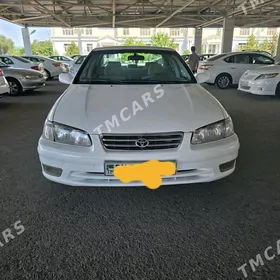 Toyota Camry 2000