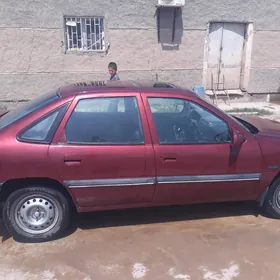 Opel Vectra 1992