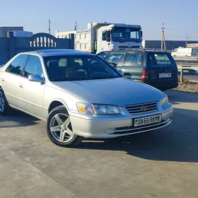 Toyota Camry 2001