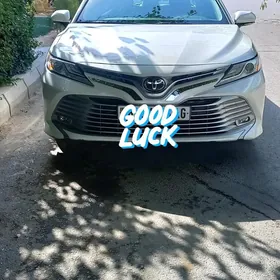 Toyota Camry 2020
