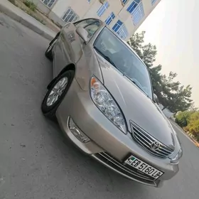 Toyota Camry 2003