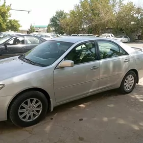 Toyota Camry 2003