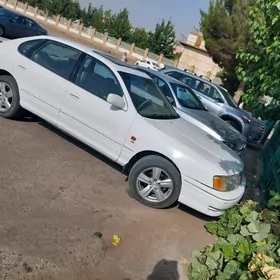Toyota Avalon 1999