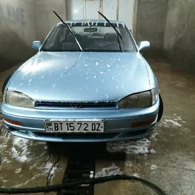 Toyota Camry 1992