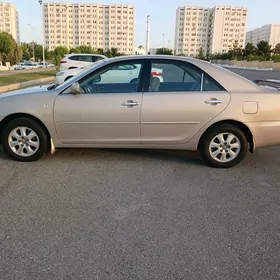 Toyota Camry 2004