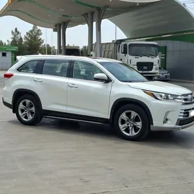 Toyota Highlander 2017