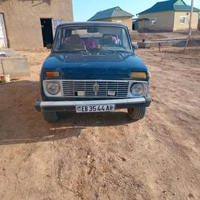 Lada Niva 1988