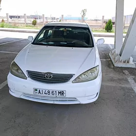 Toyota Camry 2005