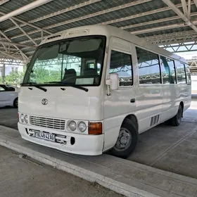 Toyota Coaster 2006