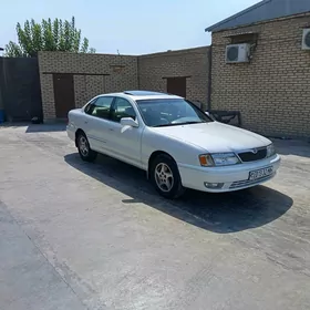 Toyota Avalon 1999