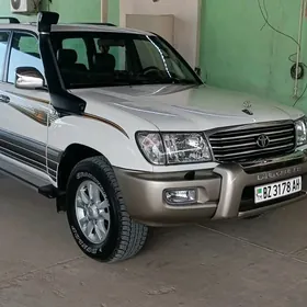 Toyota Land Cruiser 2002