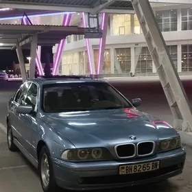 BMW E39 2003