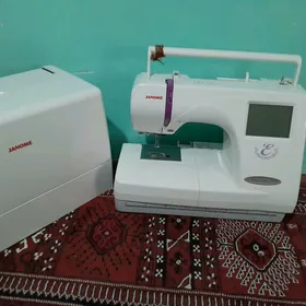 Janome  komputer masynka