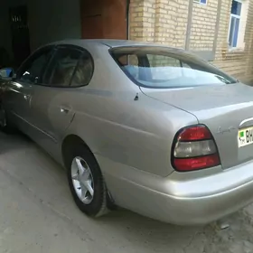Daewoo Leganza 1998
