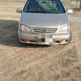 Toyota Sienna 2002