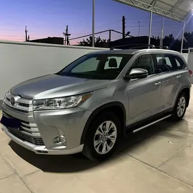 Toyota Highlander 2019