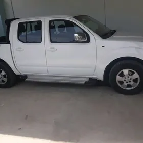 Nissan Navara 2011