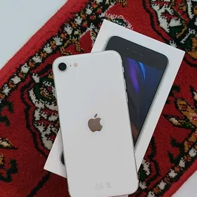 iPhone SE 4/64