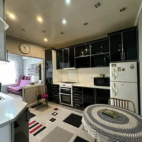 Mir 1 3kom 85m²