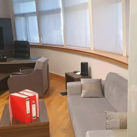 Moskowski 2kom ofis mebelli
