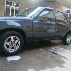 Daewoo Nexia 1994