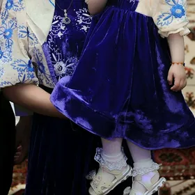 pombarh mama i docha koynek