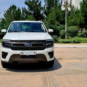 Ford Expedition 2022