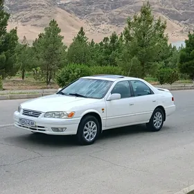 Toyota Camry 1999
