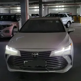 Toyota Avalon 2022