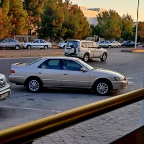 Toyota Camry 2000