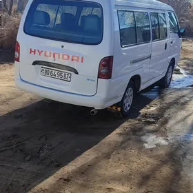 Toyota Hiace 2000