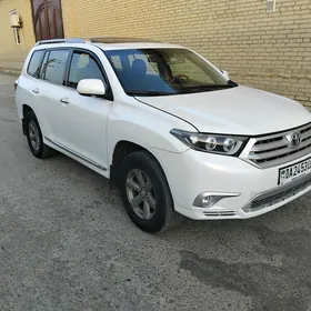 Toyota Highlander 2011